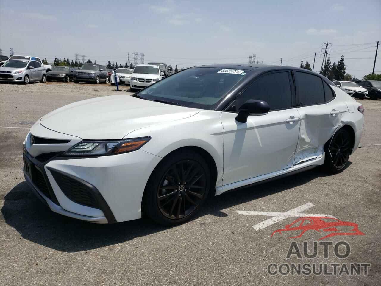 TOYOTA CAMRY 2021 - 4T1K61AK9MU483804