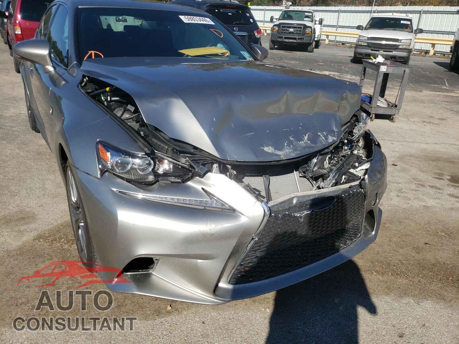 LEXUS IS 2016 - JTHBE1D24G5026849