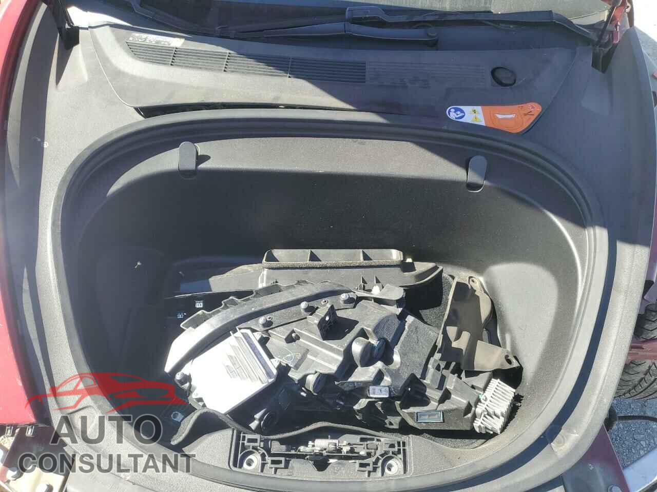 TESLA MODEL 3 2018 - 5YJ3E1EA2JF005354