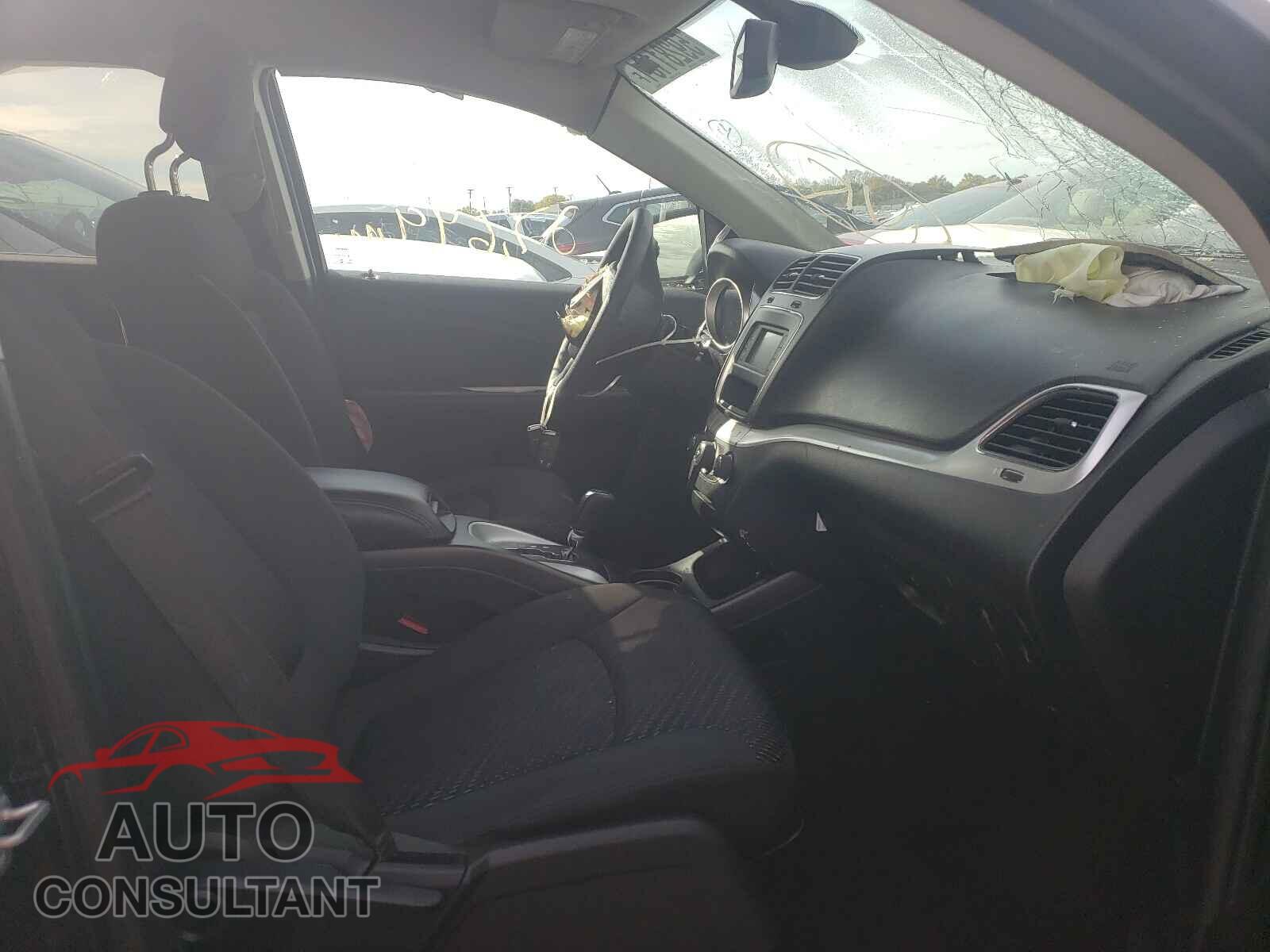 DODGE JOURNEY 2018 - 3C4PDCAB1JT448773