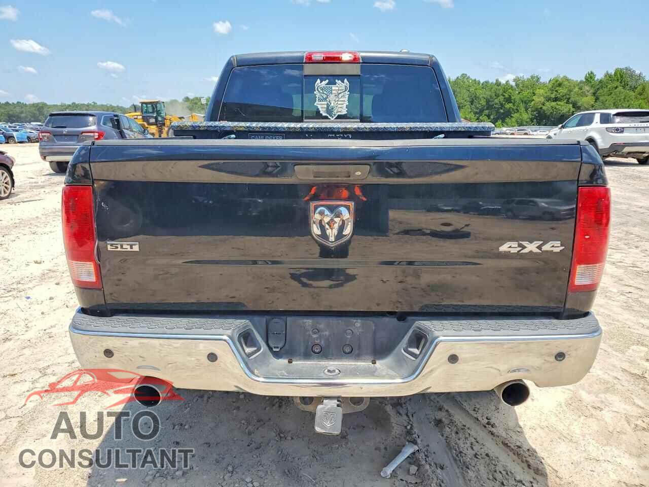 DODGE RAM 1500 2012 - 1C6RD7LT4CS135265