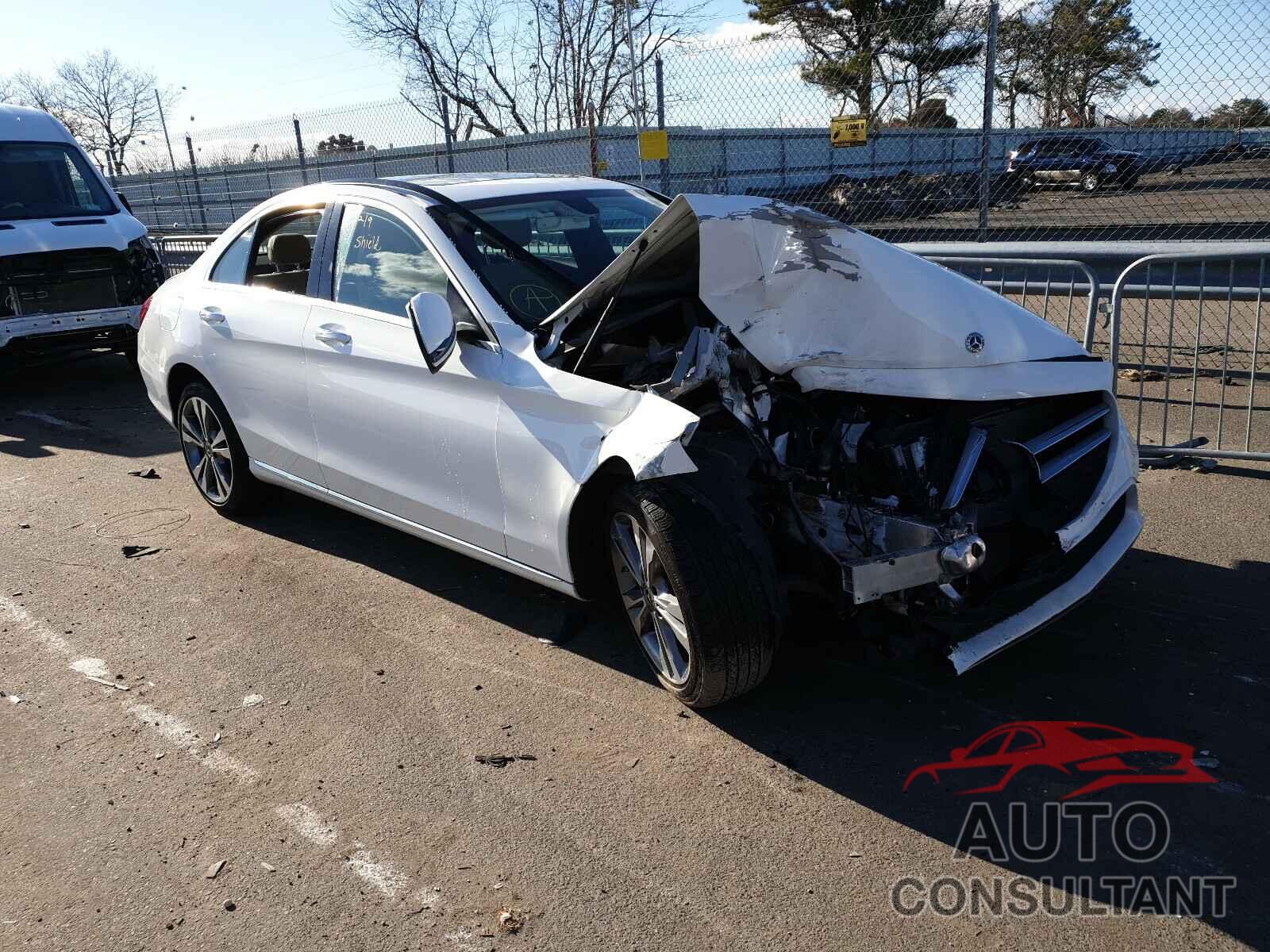 MERCEDES-BENZ C CLASS 2019 - 55SWF8EB4KU296192