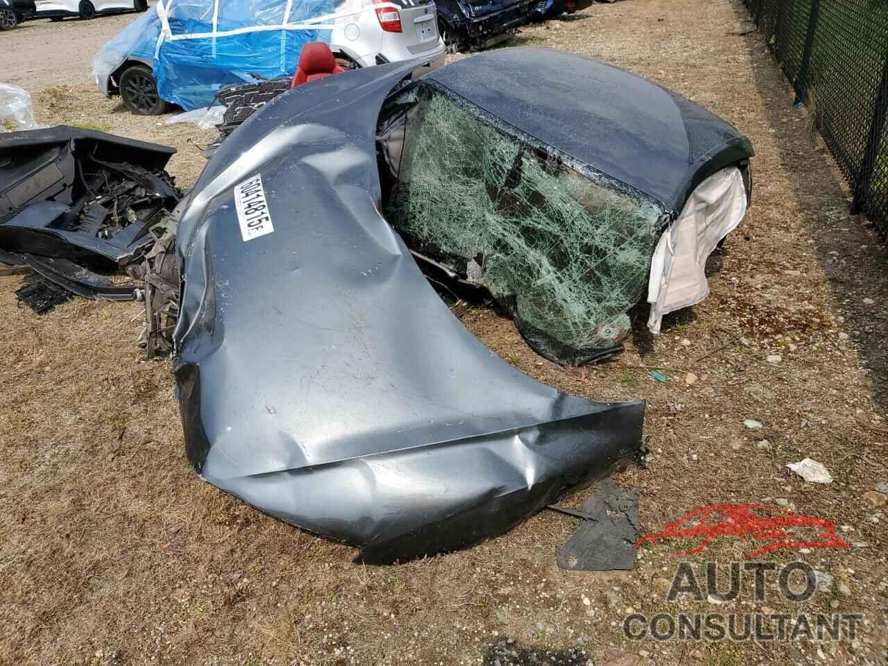 AUDI R8 2018 - WUAKBAFX6J7900264