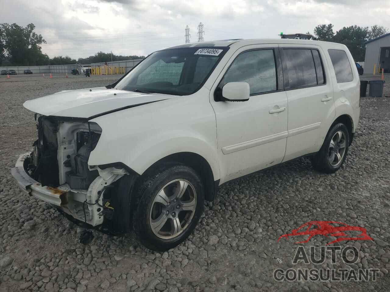 HONDA PILOT 2015 - 5FNYF4H31FB055364
