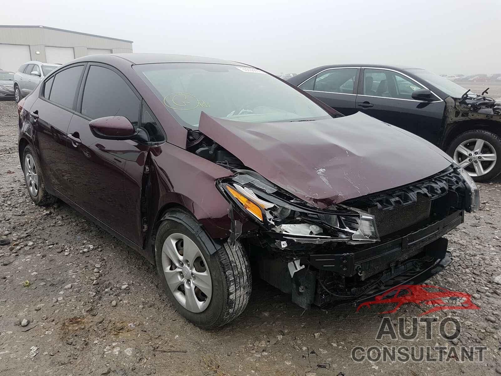 KIA FORTE 2017 - 3KPFK4A74HE122435