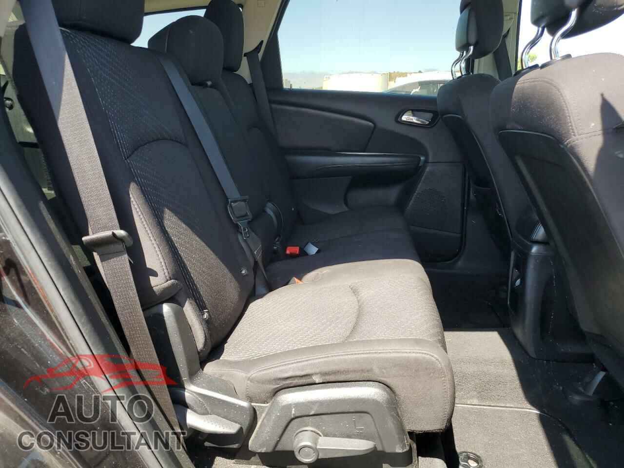 DODGE JOURNEY 2012 - 3C4PDCBG5CT333672
