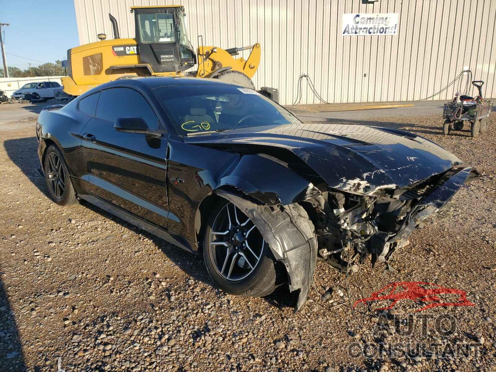 FORD MUSTANG 2018 - 1FA6P8CF1J5175789