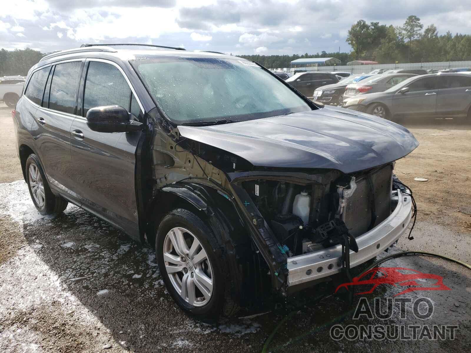 HONDA PILOT 2017 - 5FNYF5H17HB007102