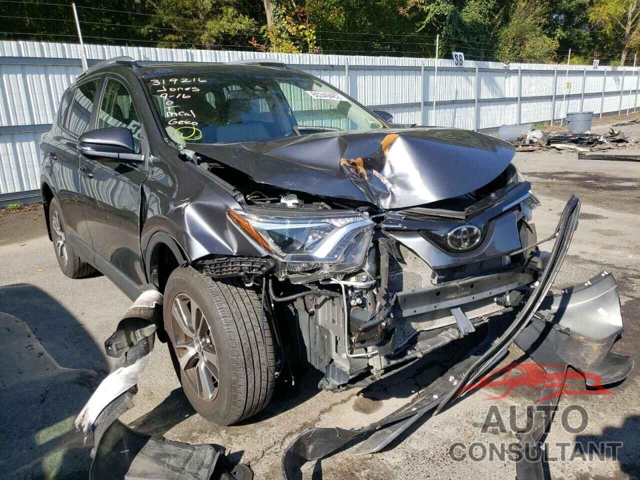 TOYOTA RAV4 2018 - JTMRFREV5JD257731