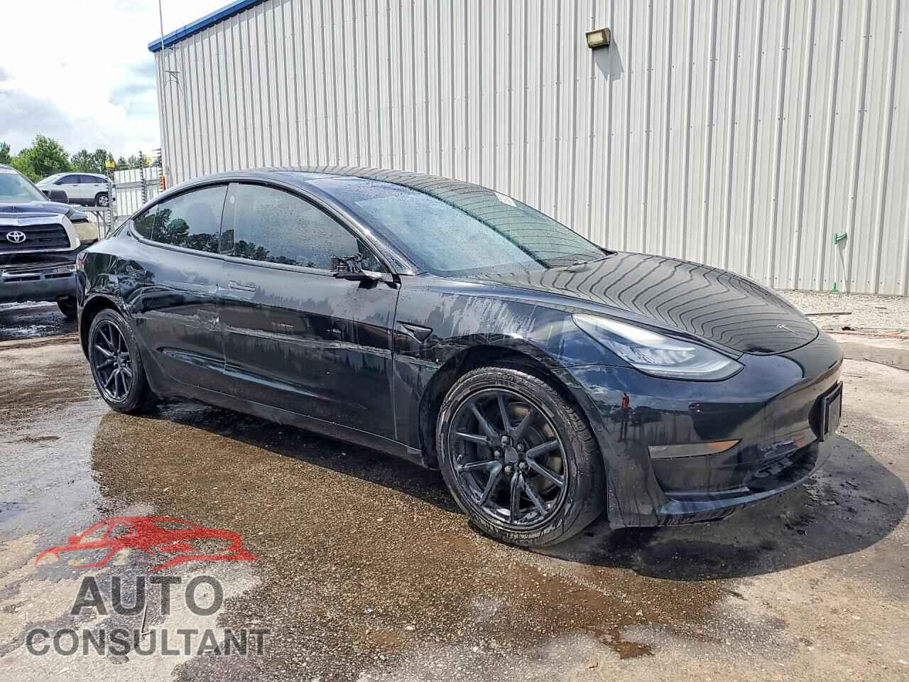 TESLA MODEL 3 2018 - 5YJ3E1EA5JF039014