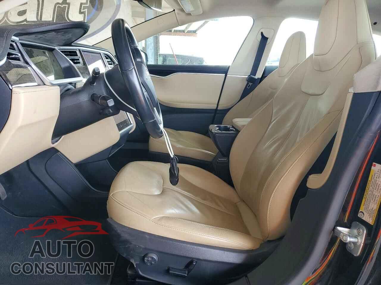 TESLA MODEL S 2014 - 5YJSA1H18EFP35648