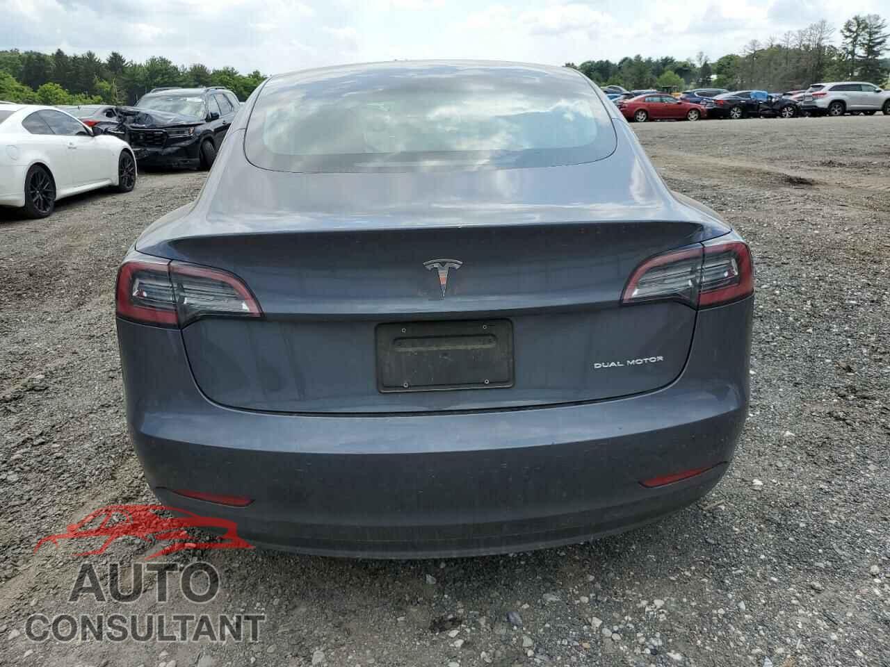 TESLA MODEL 3 2020 - 5YJ3E1EBXLF616406