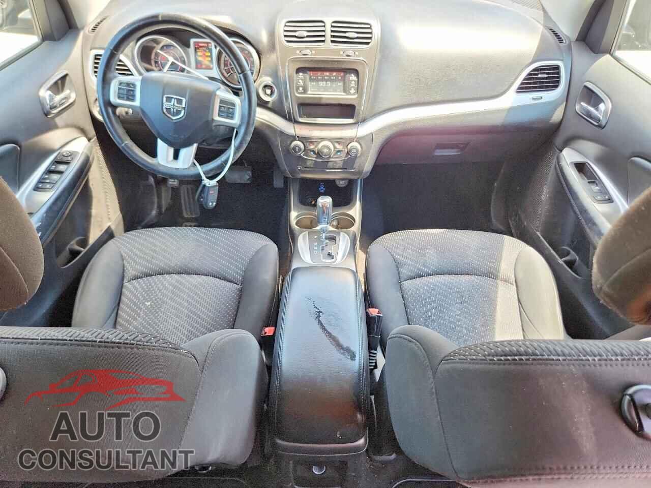 DODGE JOURNEY 2017 - 3C4PDCBG7HT554780