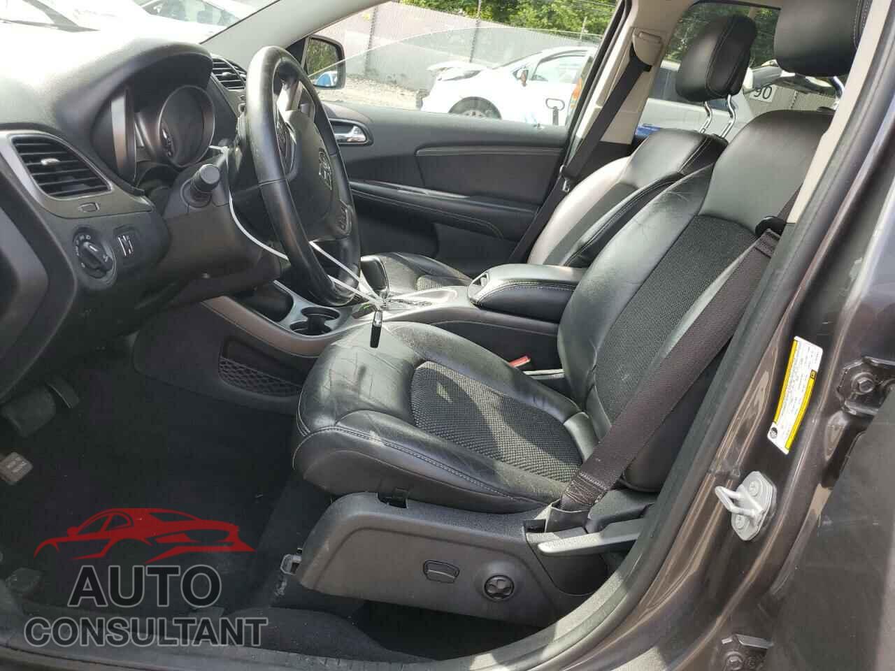 DODGE JOURNEY 2015 - 3C4PDDGG7FT676017