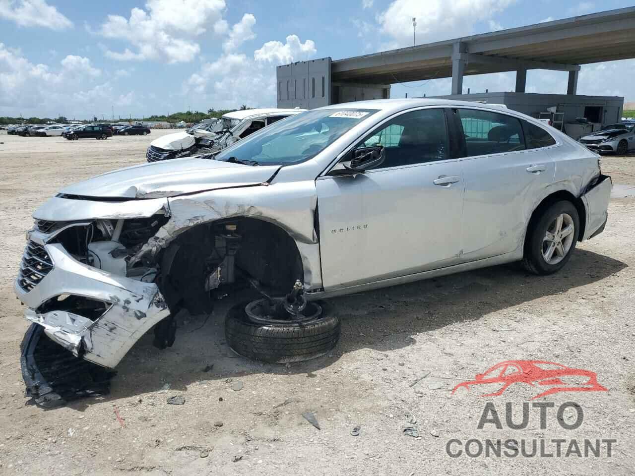CHEVROLET MALIBU 2020 - 1G1ZB5ST4LF114955