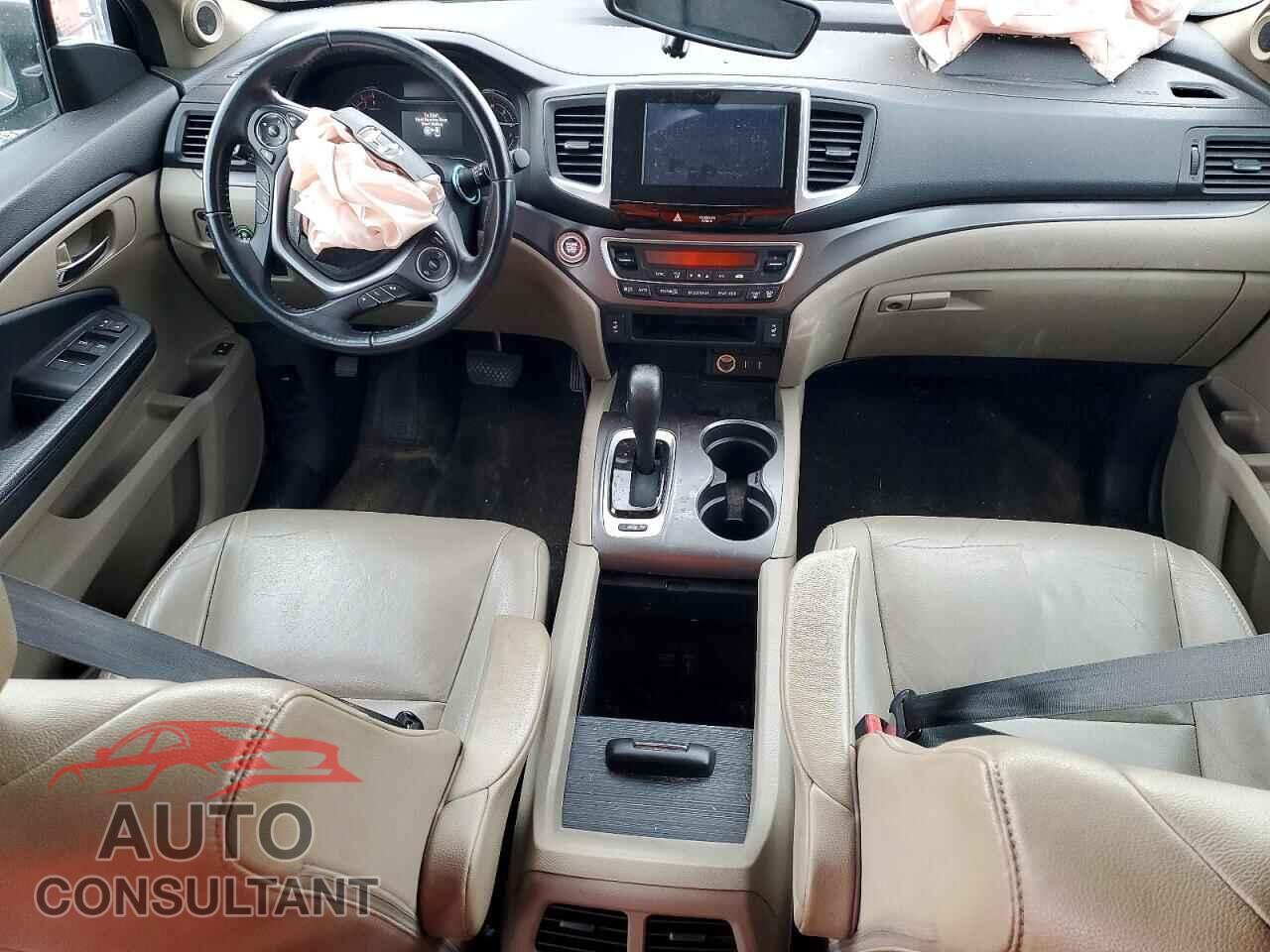 HONDA PILOT 2017 - 5FNYF5H51HB018714