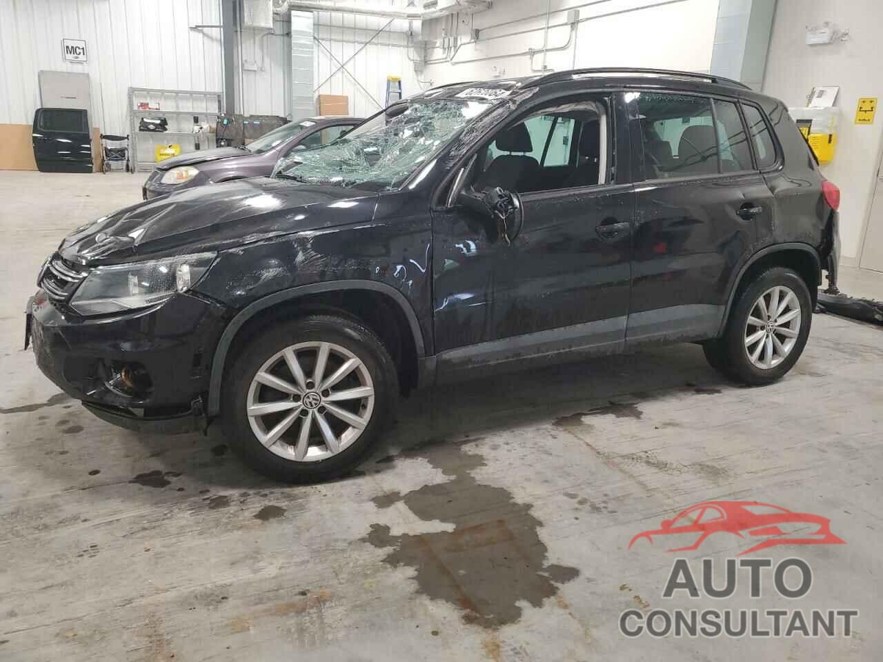 VOLKSWAGEN TIGUAN 2016 - WVGJV7AXXGW610954