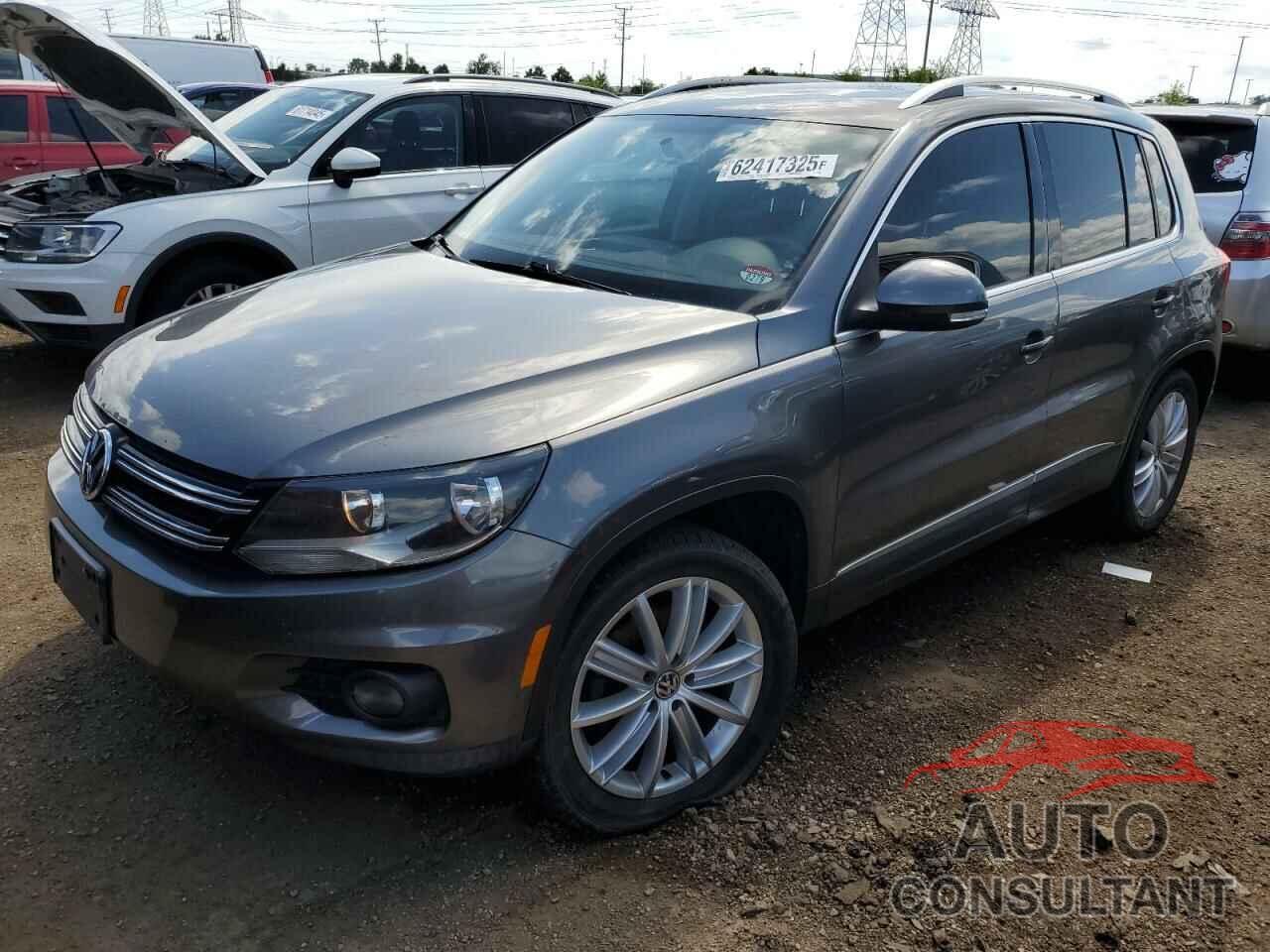 VOLKSWAGEN TIGUAN 2013 - WVGBV7AXXDW012041