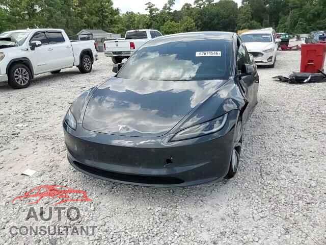 TESLA MODEL 3 2024 - 5YJ3E1EA3RF866005