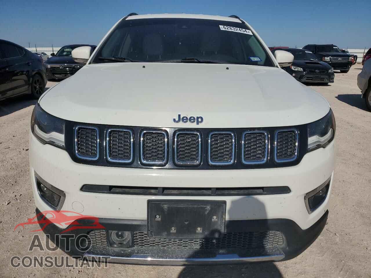 JEEP COMPASS 2018 - 3C4NJCCBXJT406647