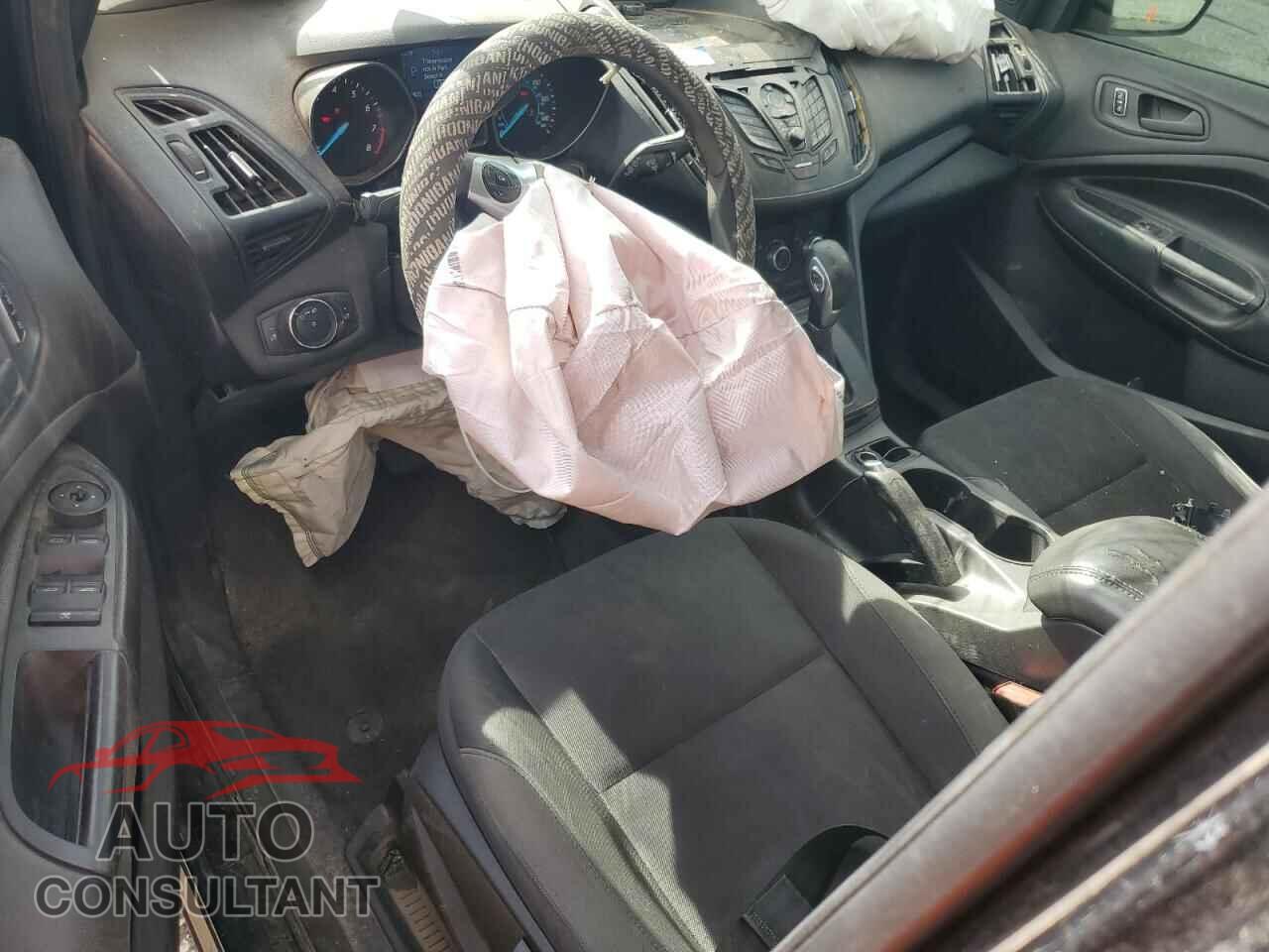 FORD ESCAPE 2014 - 1FMCU0F77EUE00901