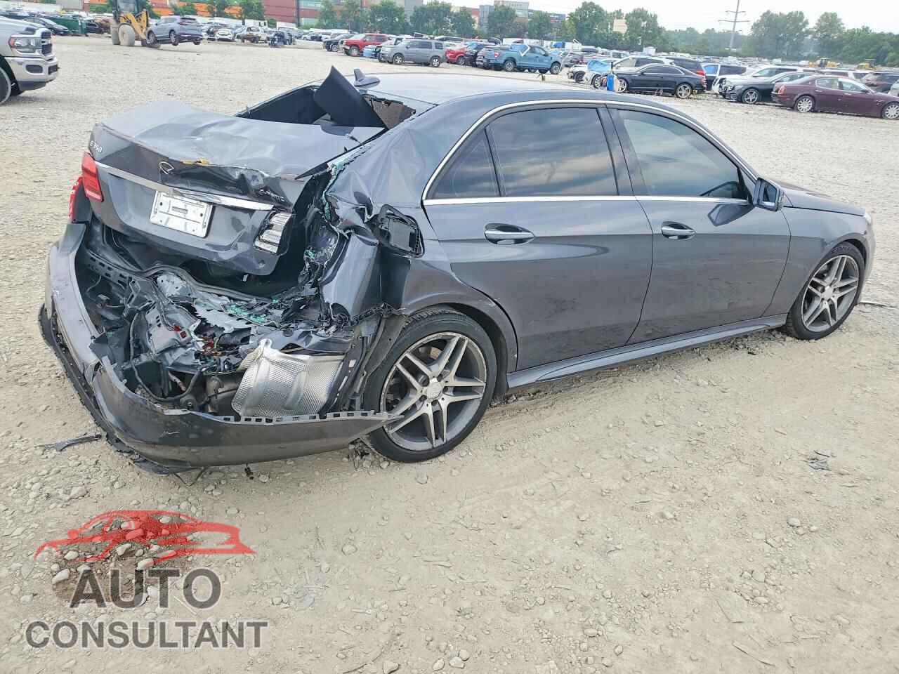 MERCEDES-BENZ E-CLASS 2014 - WDDHF5KB3EB017342