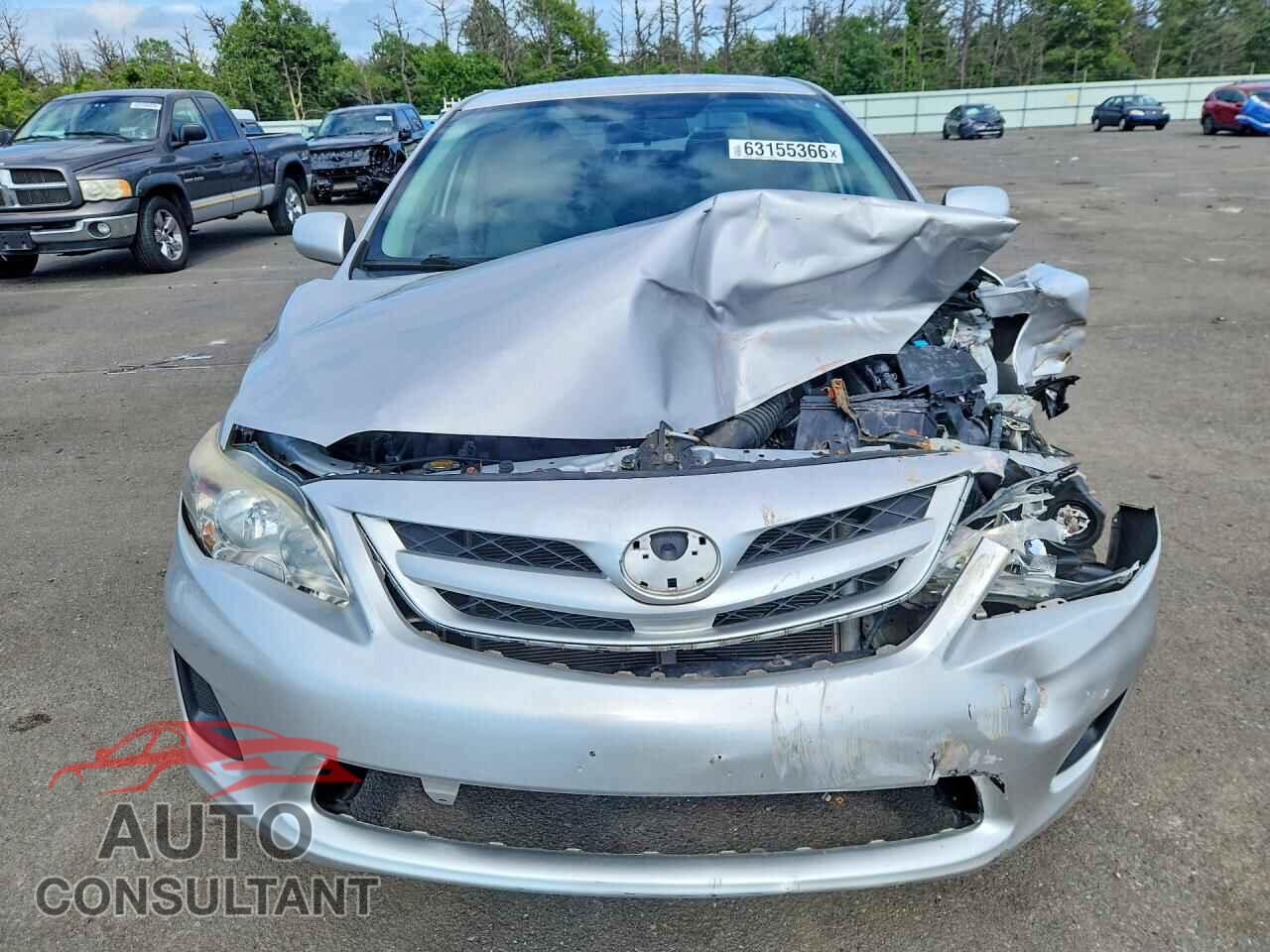 TOYOTA COROLLA 2012 - 2T1BU4EEXCC843111