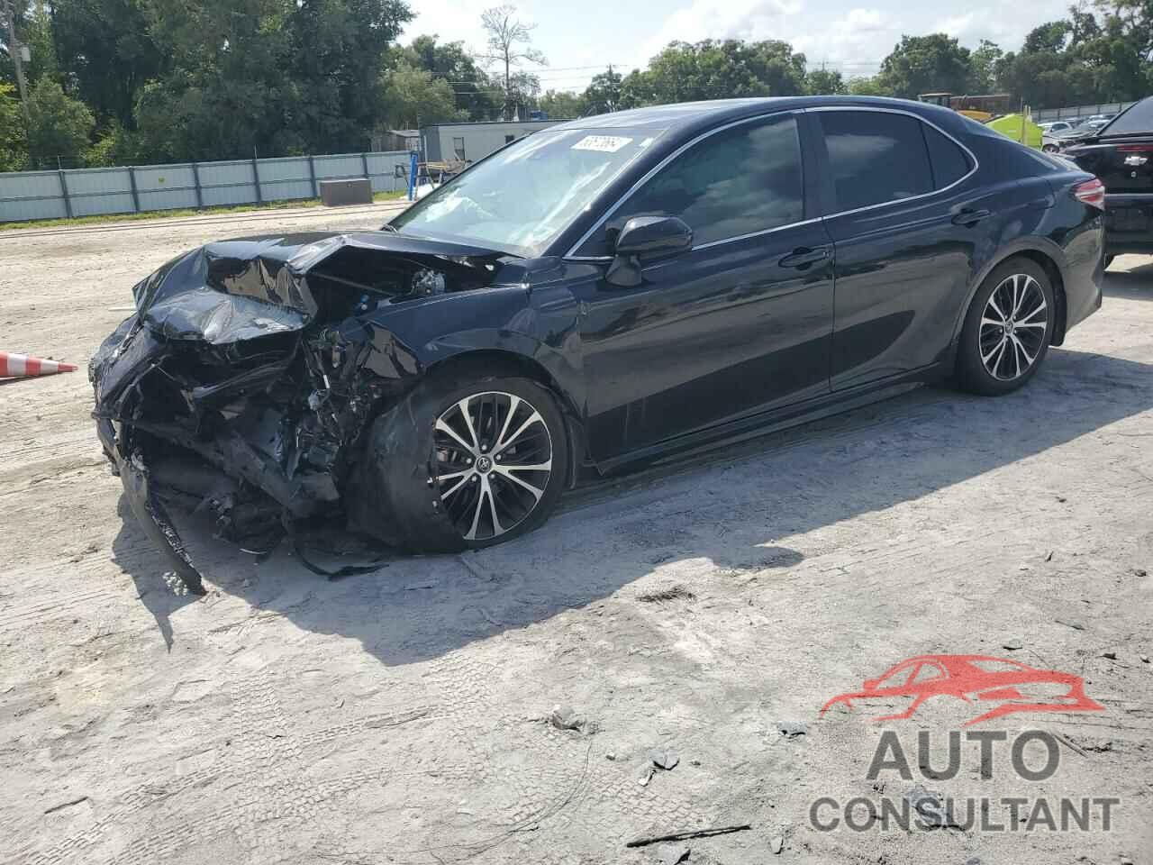 TOYOTA CAMRY 2020 - 4T1G11AK0LU877842