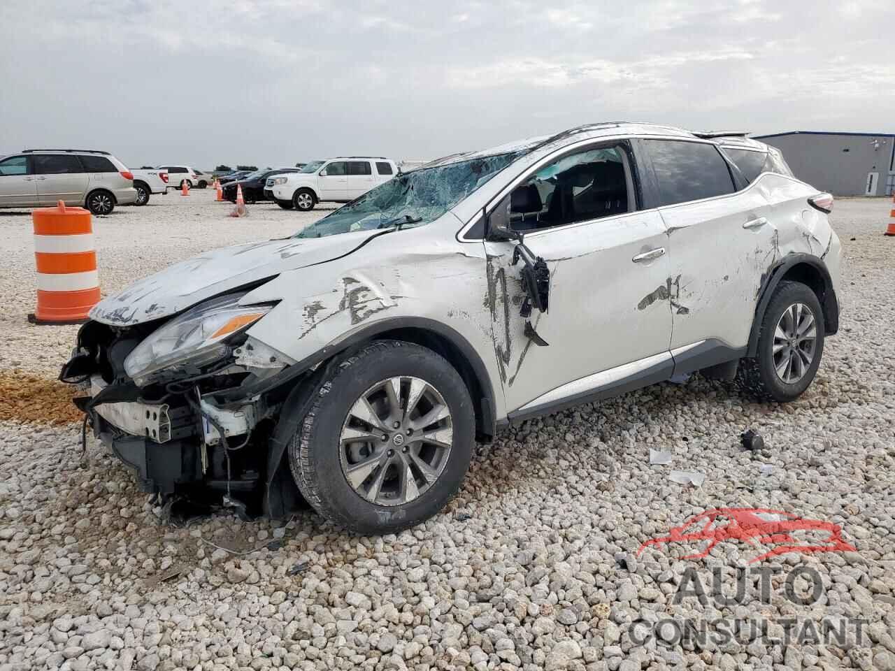 NISSAN MURANO 2016 - 5N1AZ2MG4GN105419