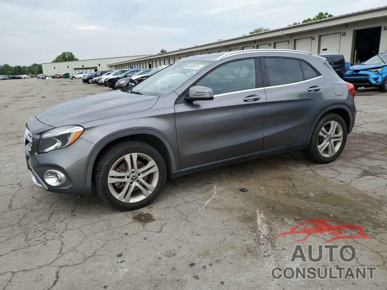 MERCEDES-BENZ GLA-CLASS 2018 - WDCTG4EB8JJ434246