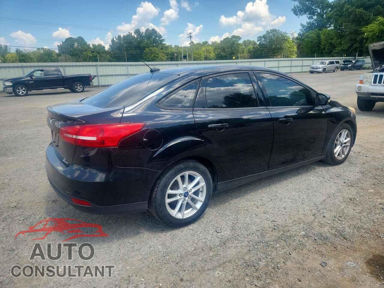 FORD FOCUS 2016 - 1FADP3F20GL285577