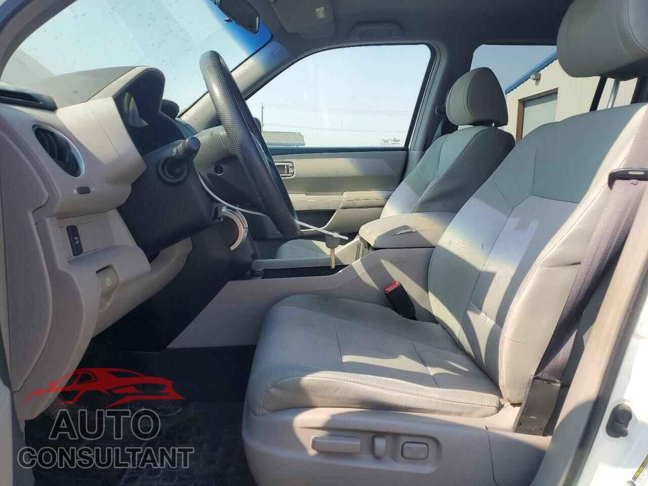 HONDA PILOT 2009 - 5FNYF48409B045647