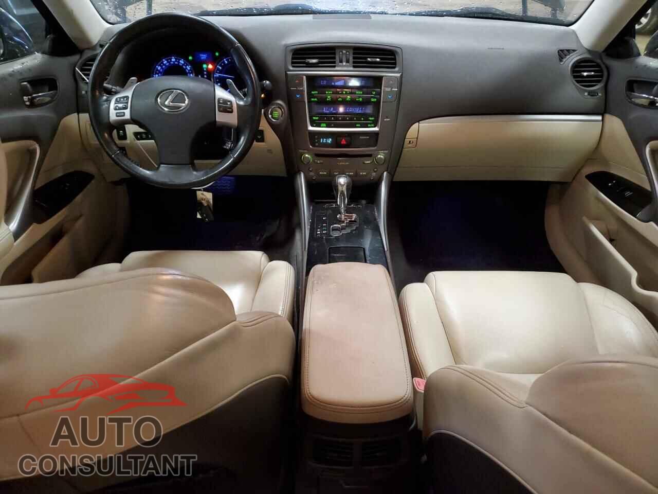 LEXUS IS 2012 - JTHCF5C27C2035809