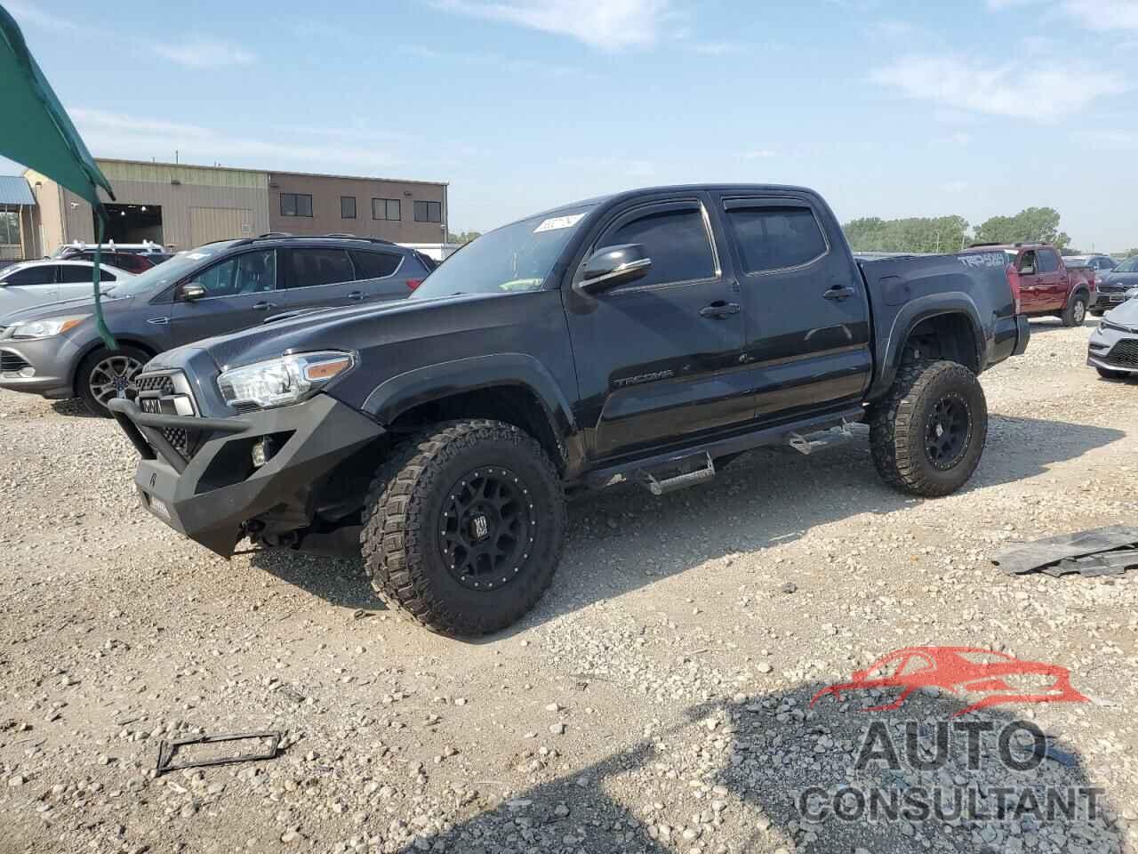 TOYOTA TACOMA 2016 - 3TMCZ5AN8GM010602