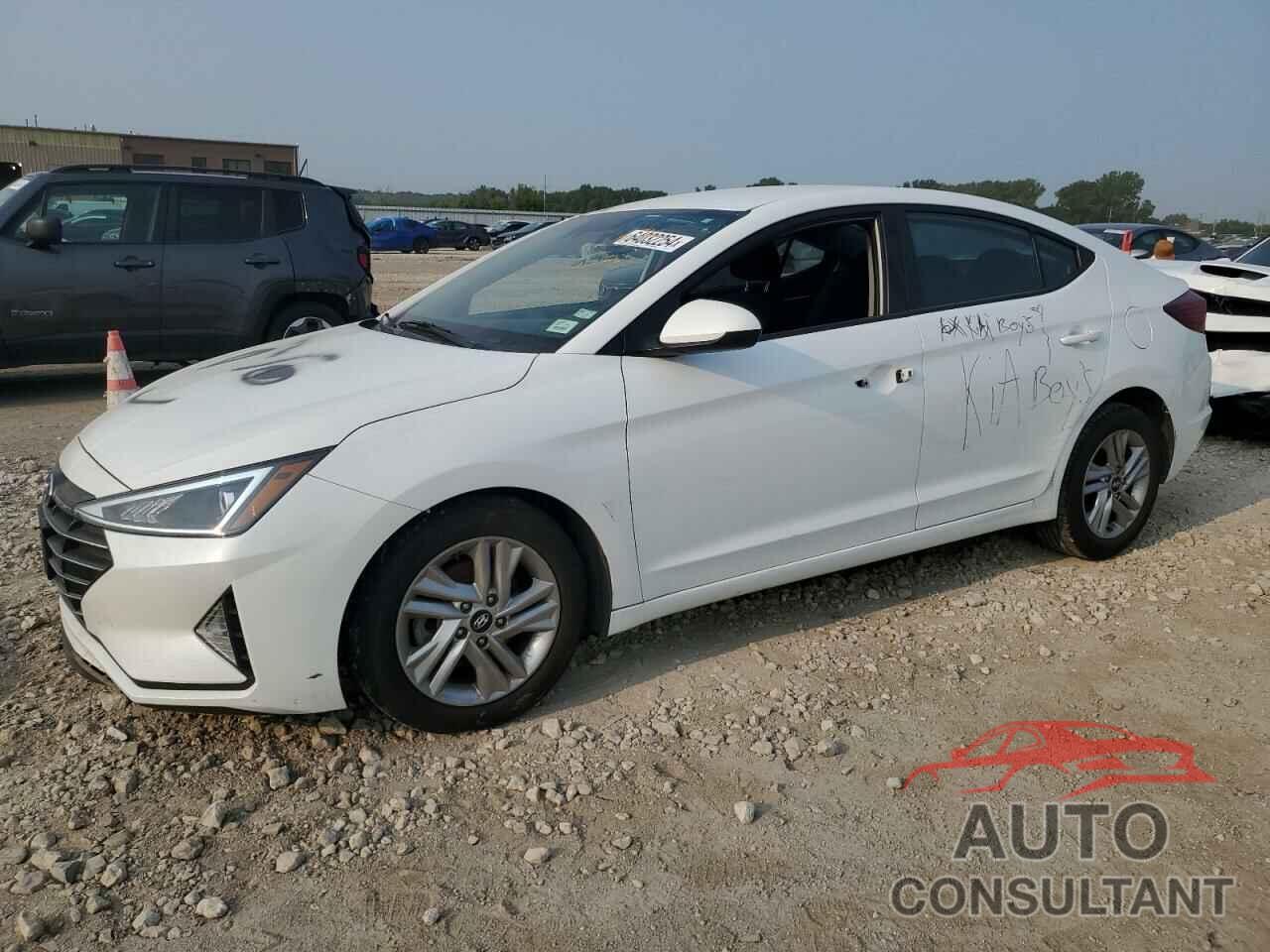 HYUNDAI ELANTRA 2020 - 5NPD84LF0LH624549