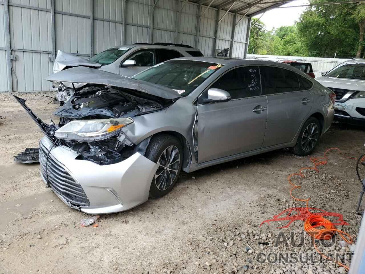 TOYOTA AVALON 2018 - 4T1BK1EB5JU286677