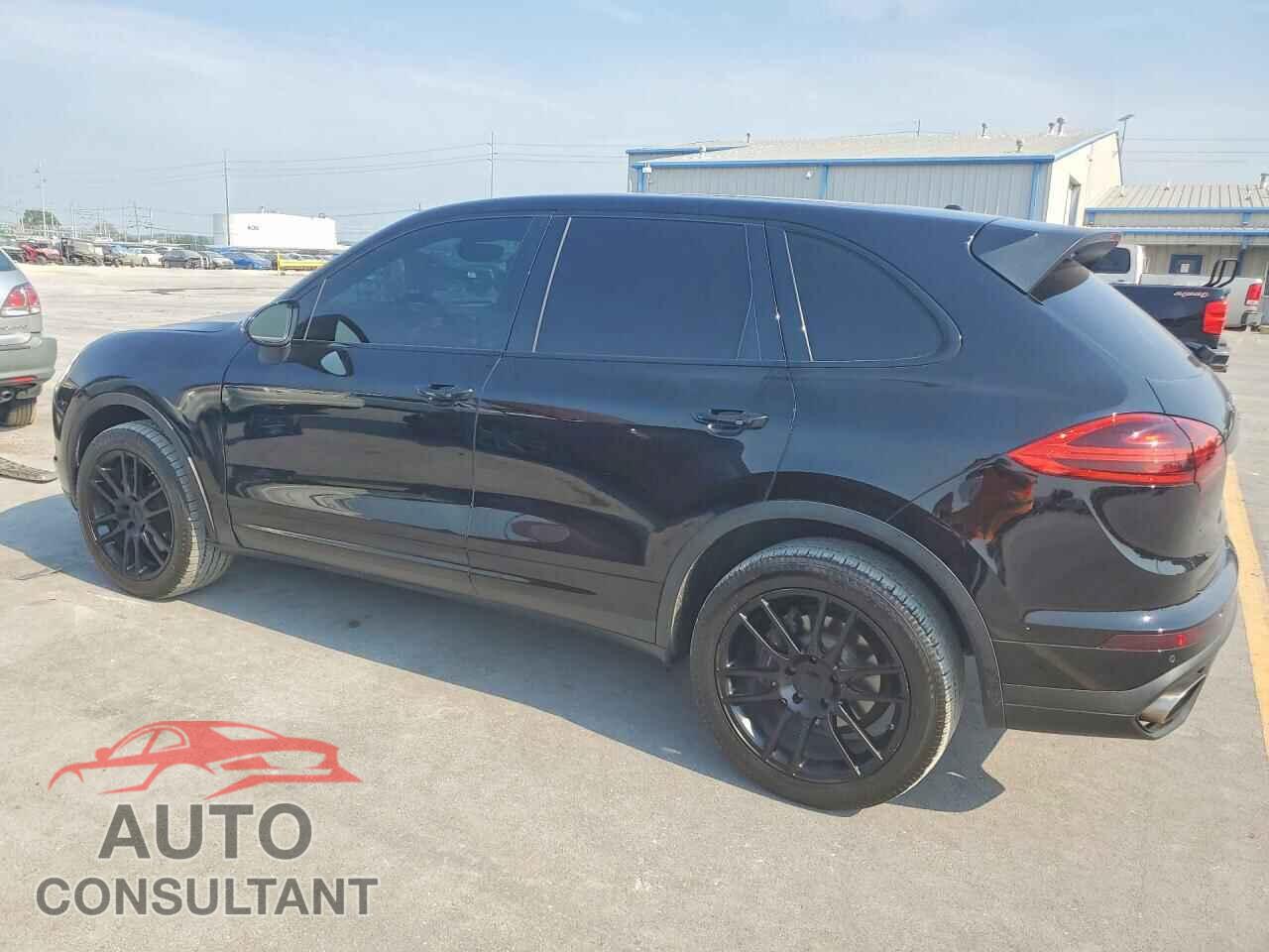 PORSCHE CAYENNE 2016 - WP1AA2A2XGLA04092