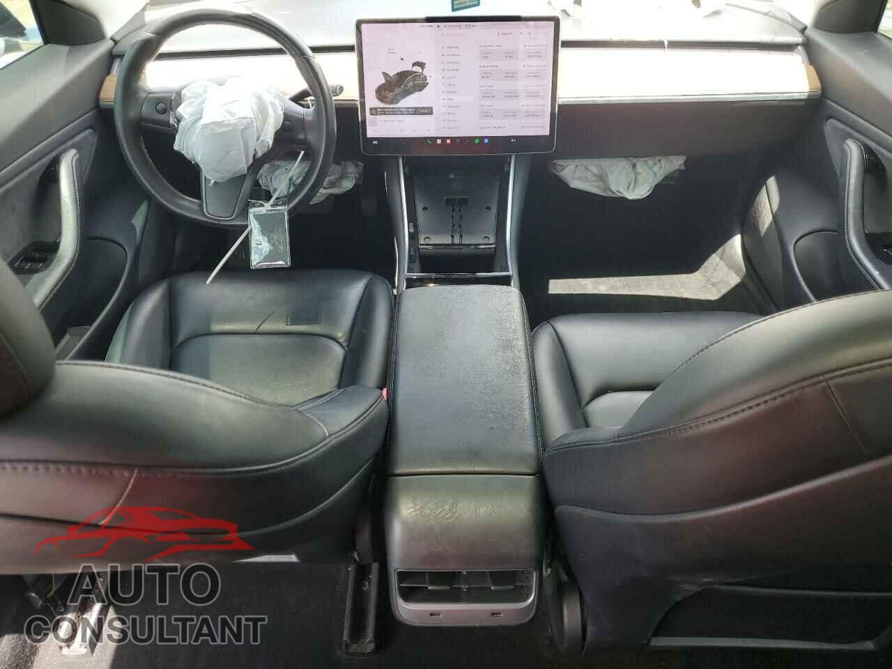 TESLA MODEL 3 2018 - 5YJ3E1EA8JF070421