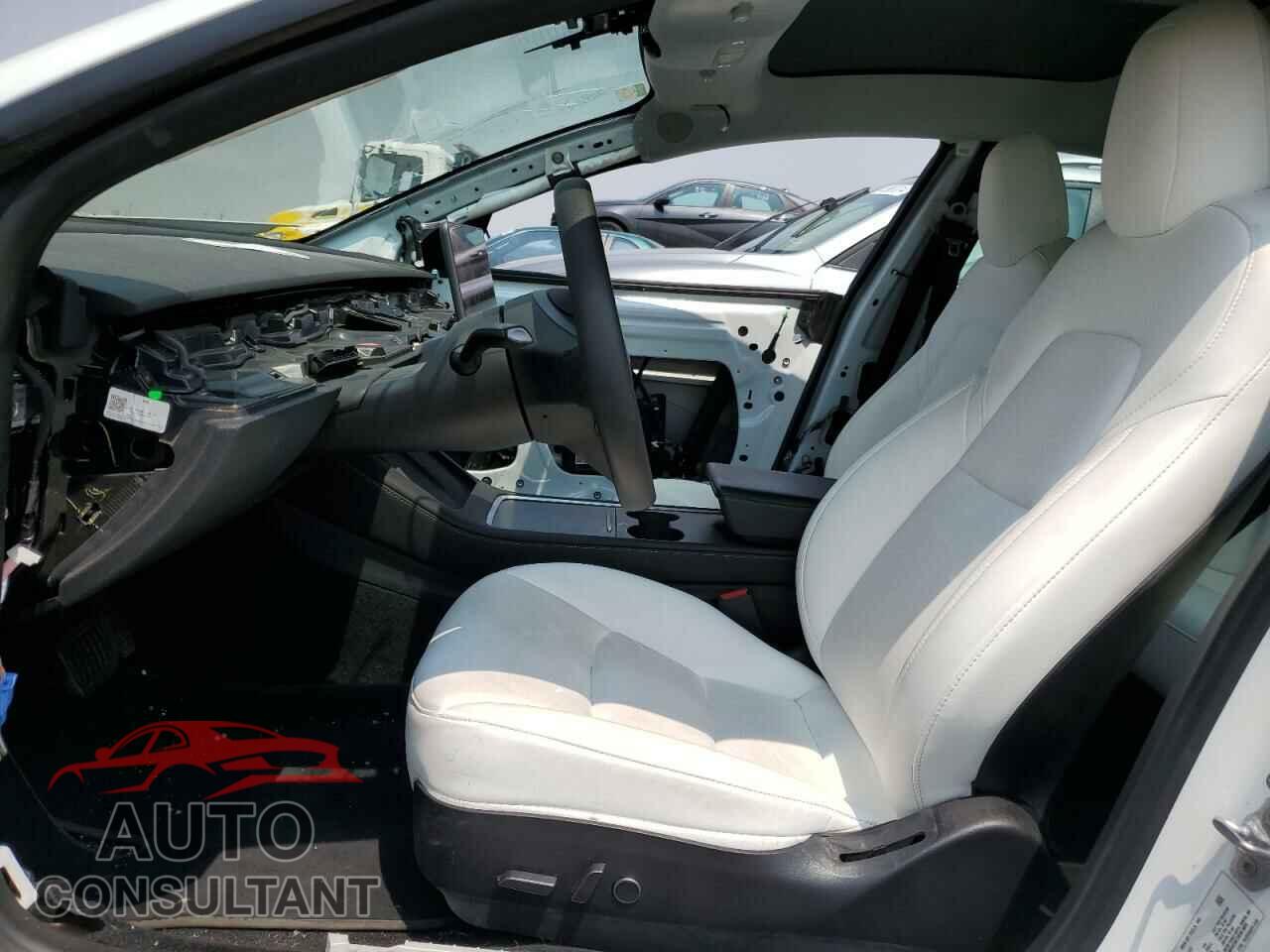 TESLA MODEL 3 2021 - 5YJ3E1EB2MF053031