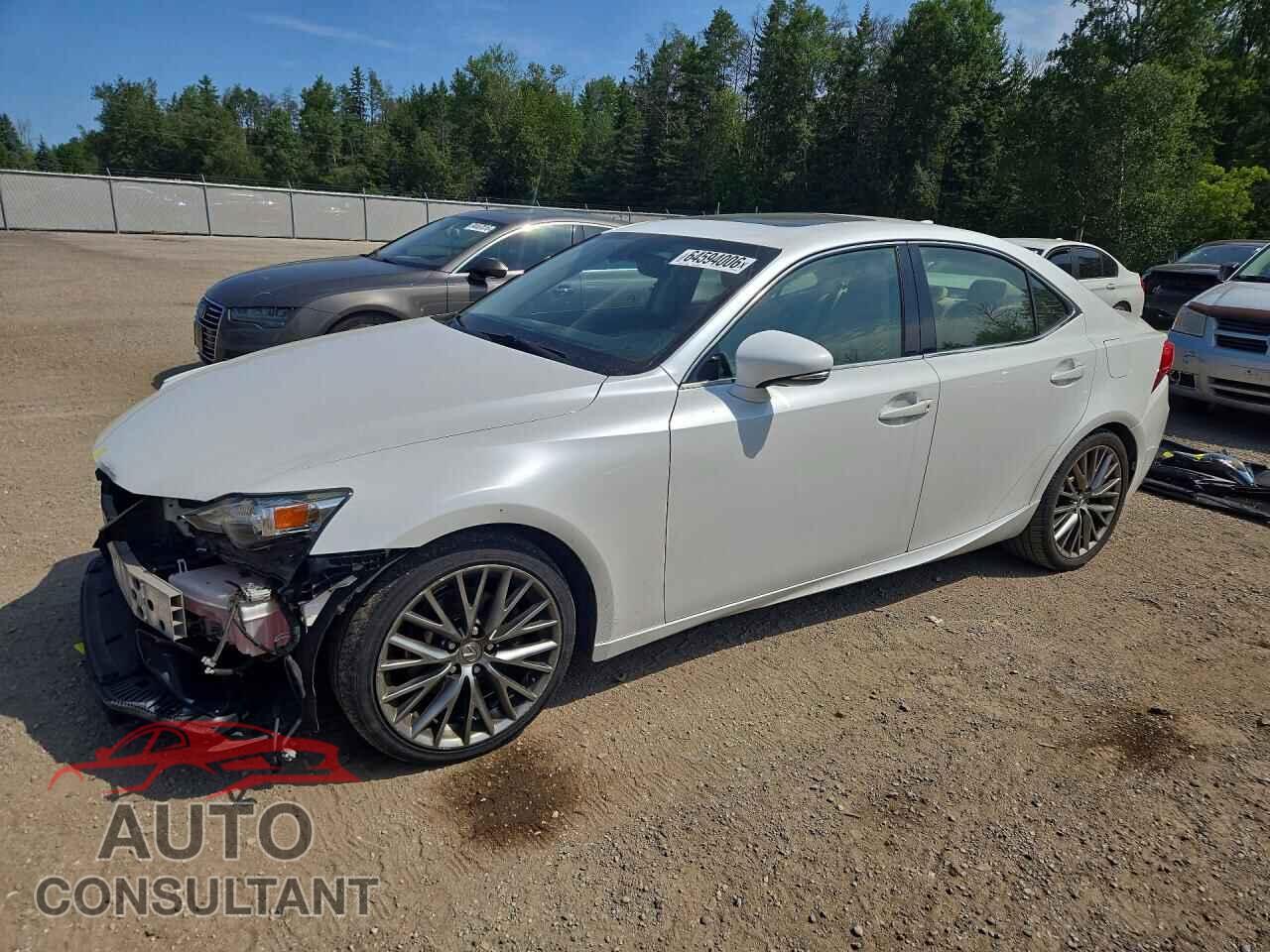 LEXUS IS 2015 - JTHCF1D25F5016007