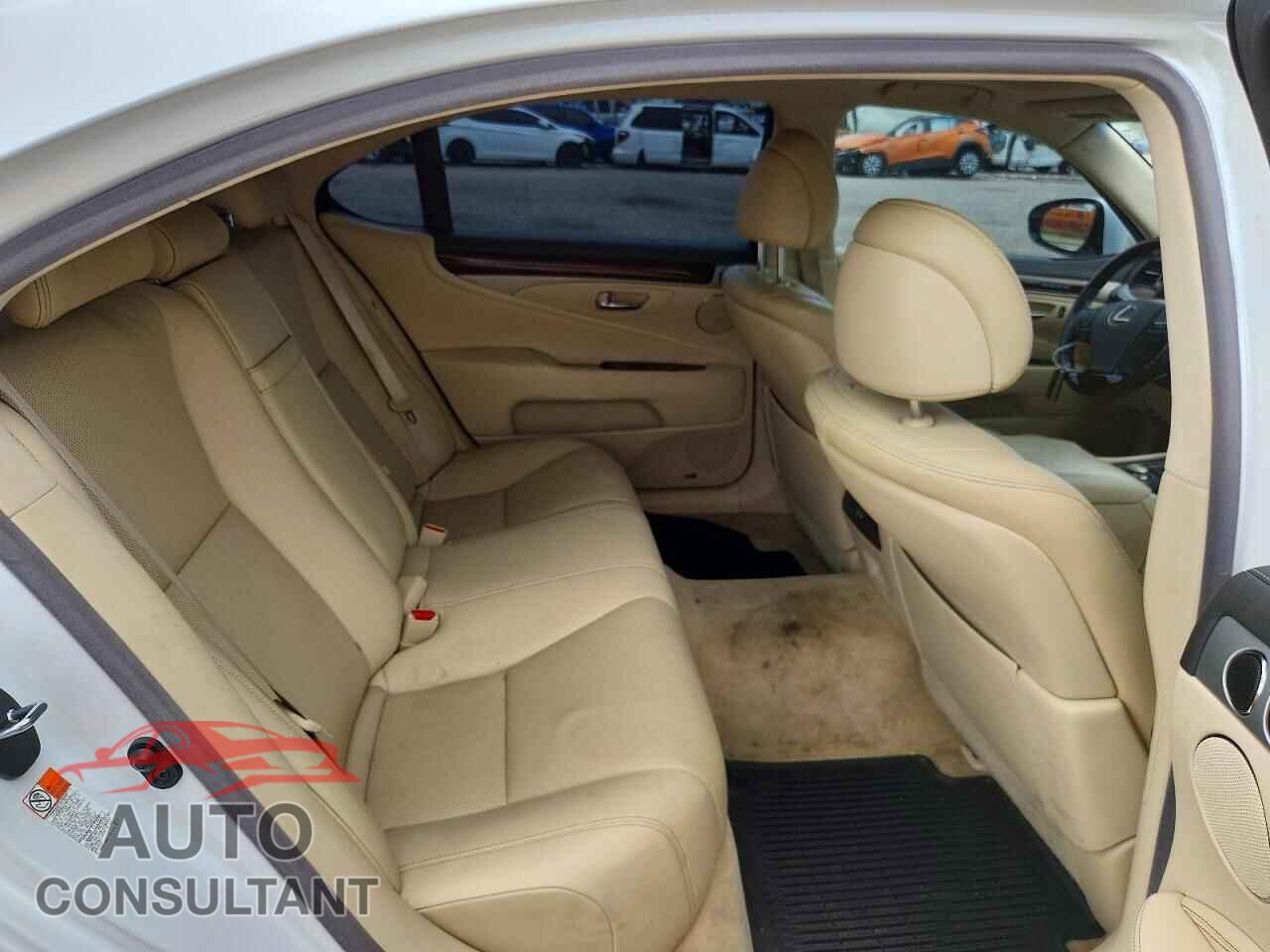LEXUS LS460 2017 - JTHGL5EF2H5057541