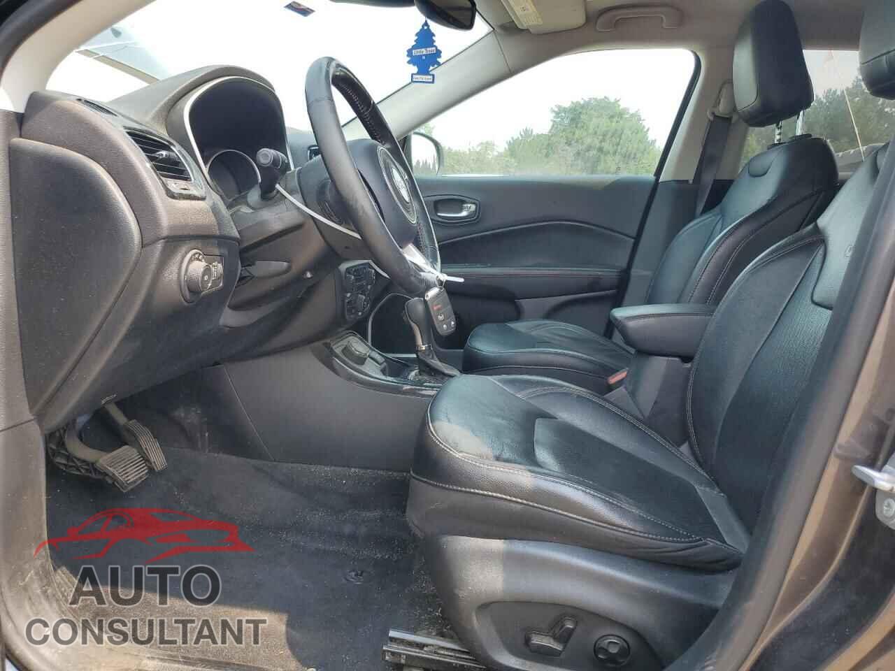 JEEP COMPASS 2018 - 3C4NJDCB5JT437150