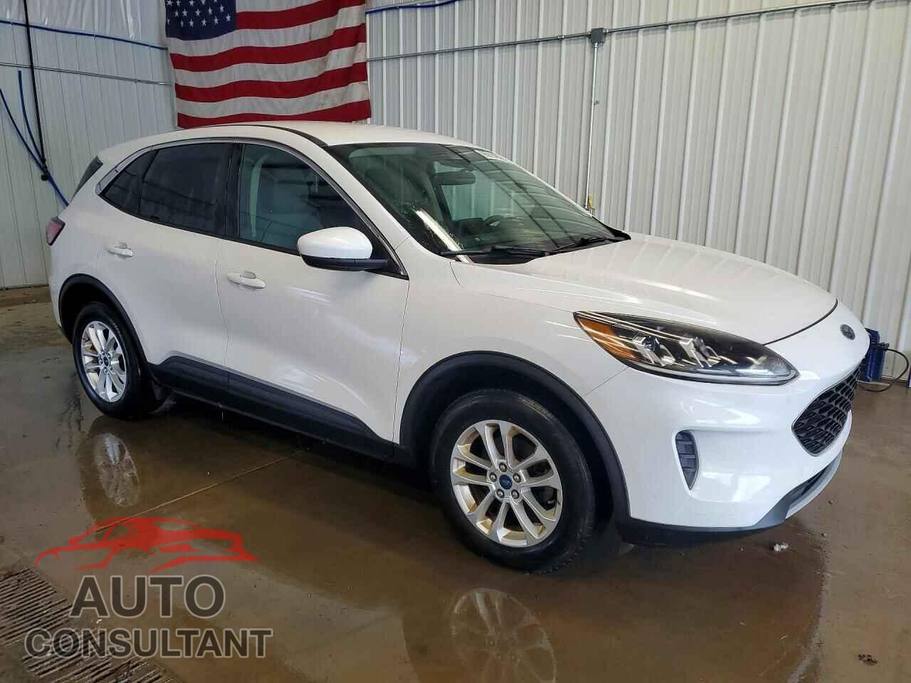FORD ESCAPE 2020 - 1FMCU9G63LUA72545