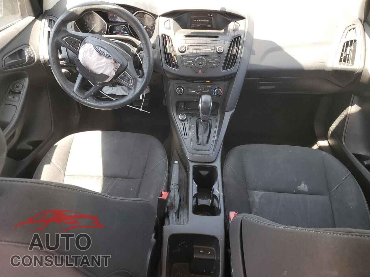 FORD FOCUS 2016 - 1FADP3E26GL230441