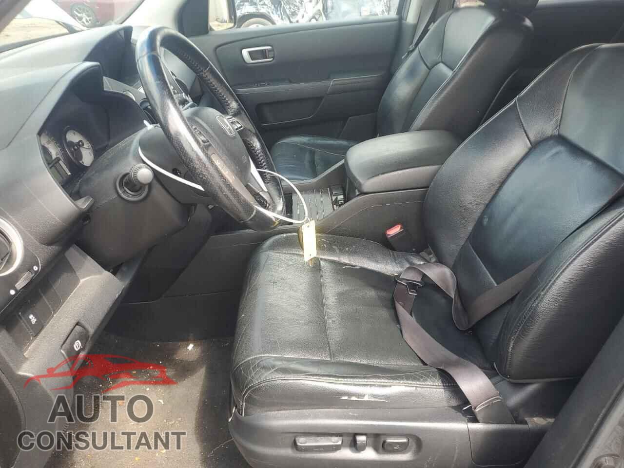 HONDA PILOT 2012 - 5FNYF4H77CB005597