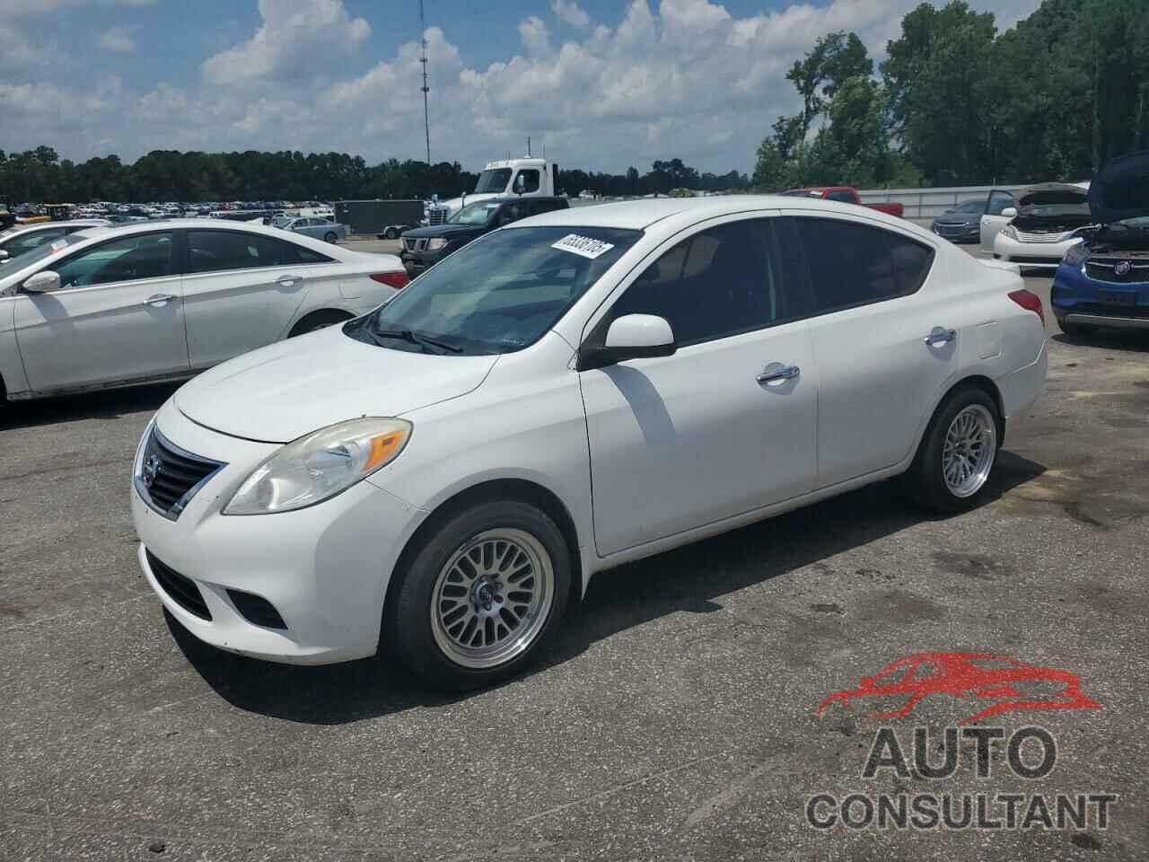 NISSAN VERSA 2013 - 3N1CN7AP2DL867561
