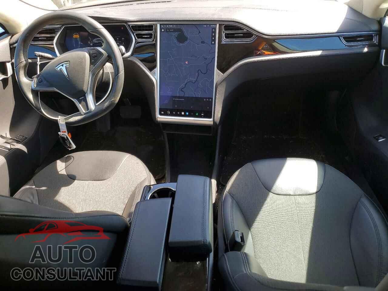 TESLA MODEL S 2013 - 5YJSA1CG5DFP03556