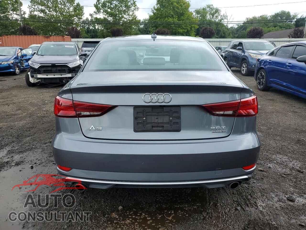 AUDI A3 2017 - WAUB8GFF2H1052545