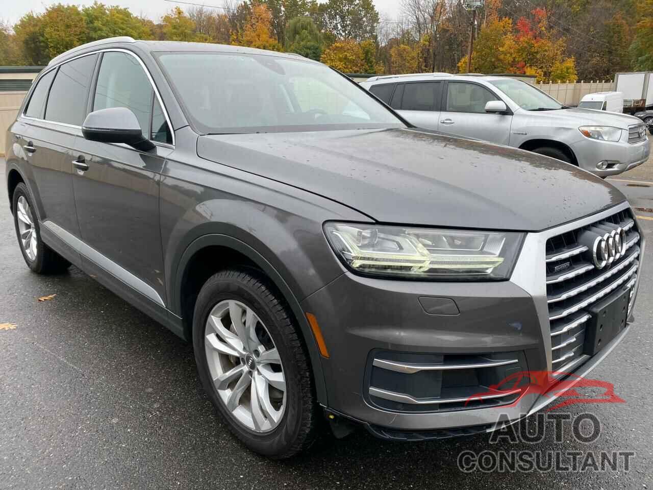 AUDI Q7 2019 - WA1LHAF7XKD040026