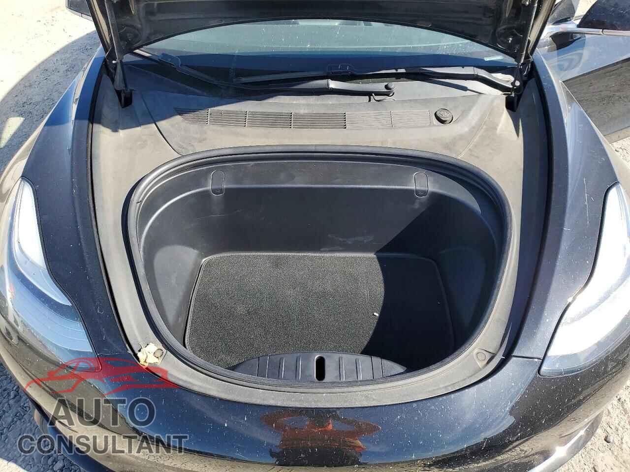 TESLA MODEL 3 2019 - 5YJ3E1EB9KF193493
